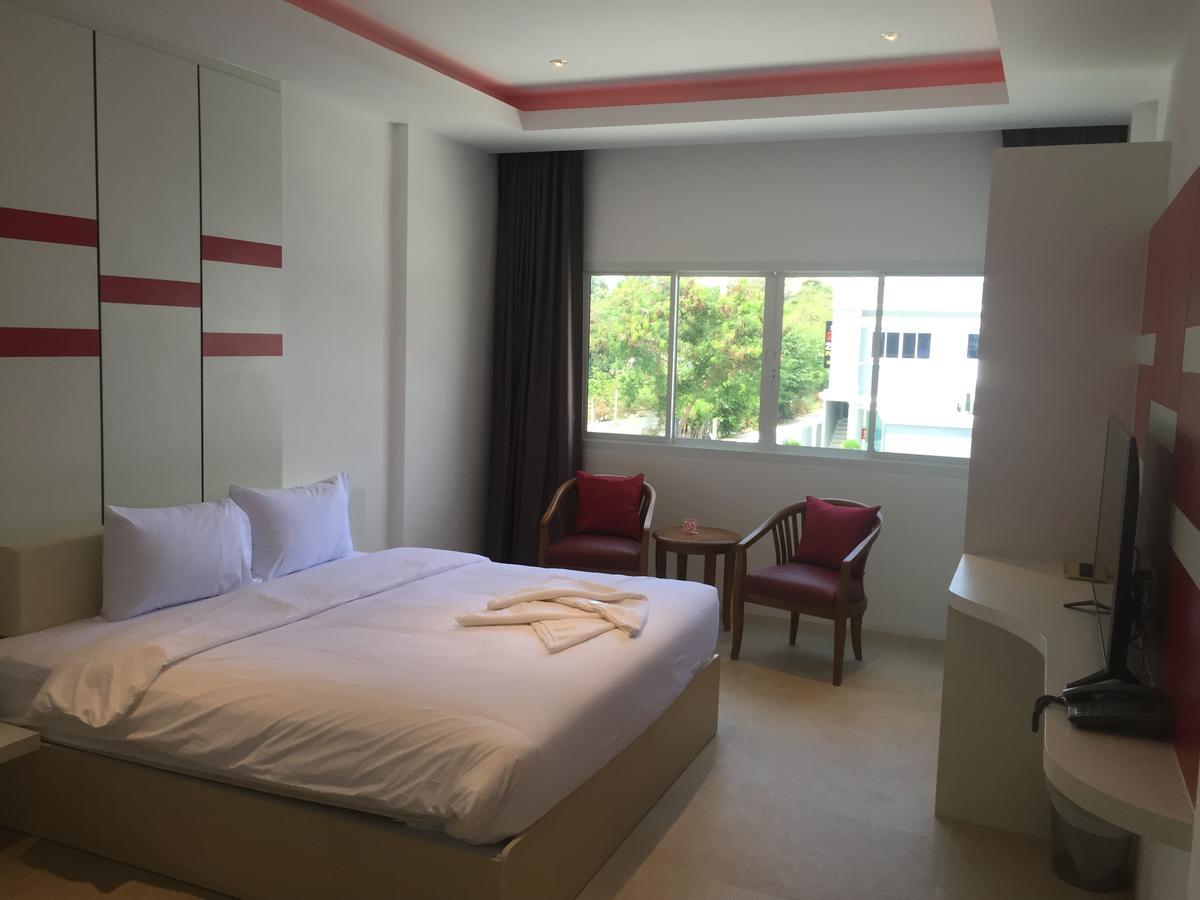 Picasso Motel Pattaya Exterior foto